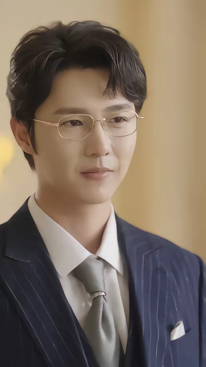 《高冷校草他成恋爱脑了》剧照