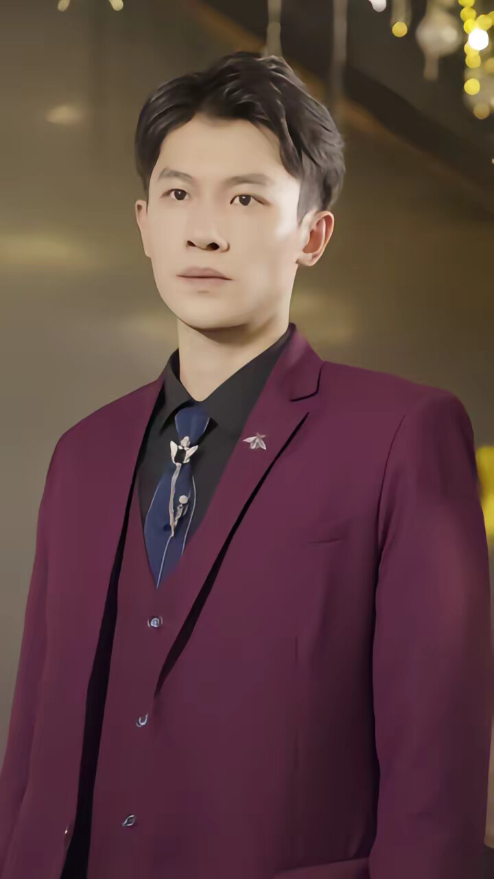 《离婚后她万丈光芒》剧照