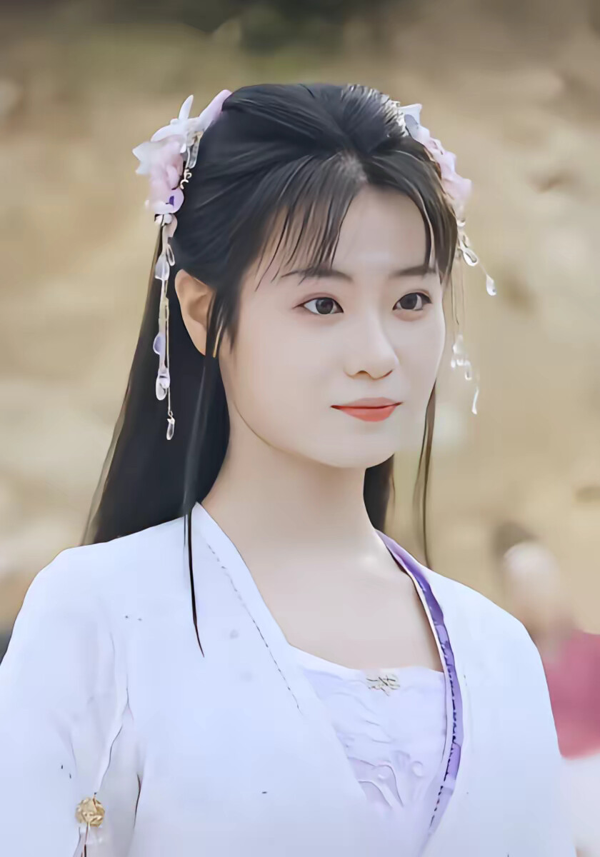 《我本凡骨》剧照