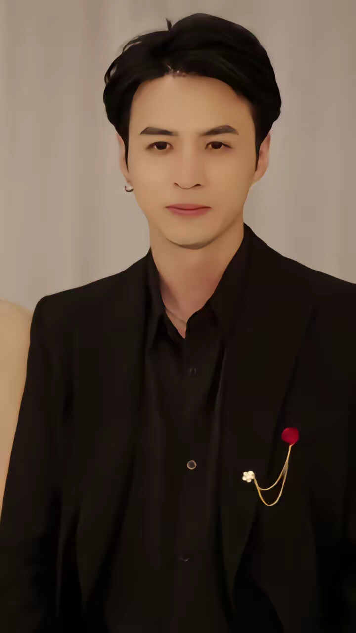 《保安老公是龙首》剧照