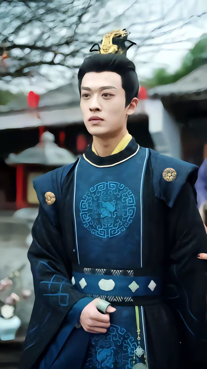 《拔儿子奶嘴，他哇哇哭我哈哈笑》剧照