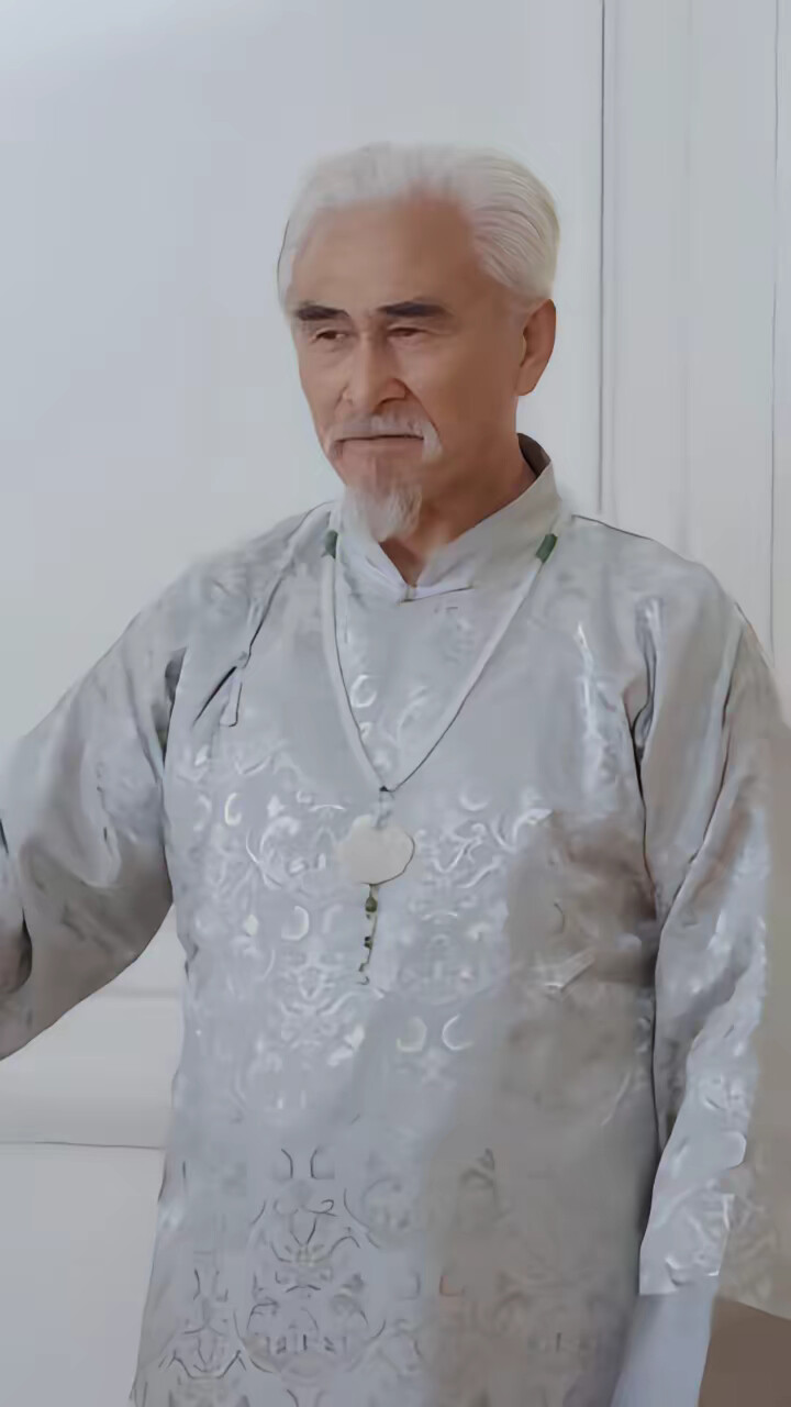 《带着金丹期祖爷爷玩直播》剧照