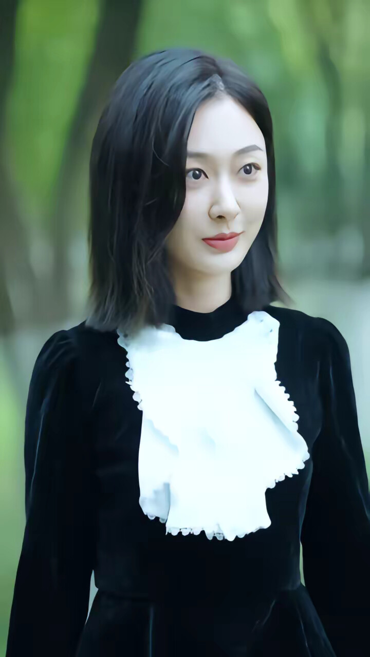 《真千金不装了，全家肠子悔青了》剧照