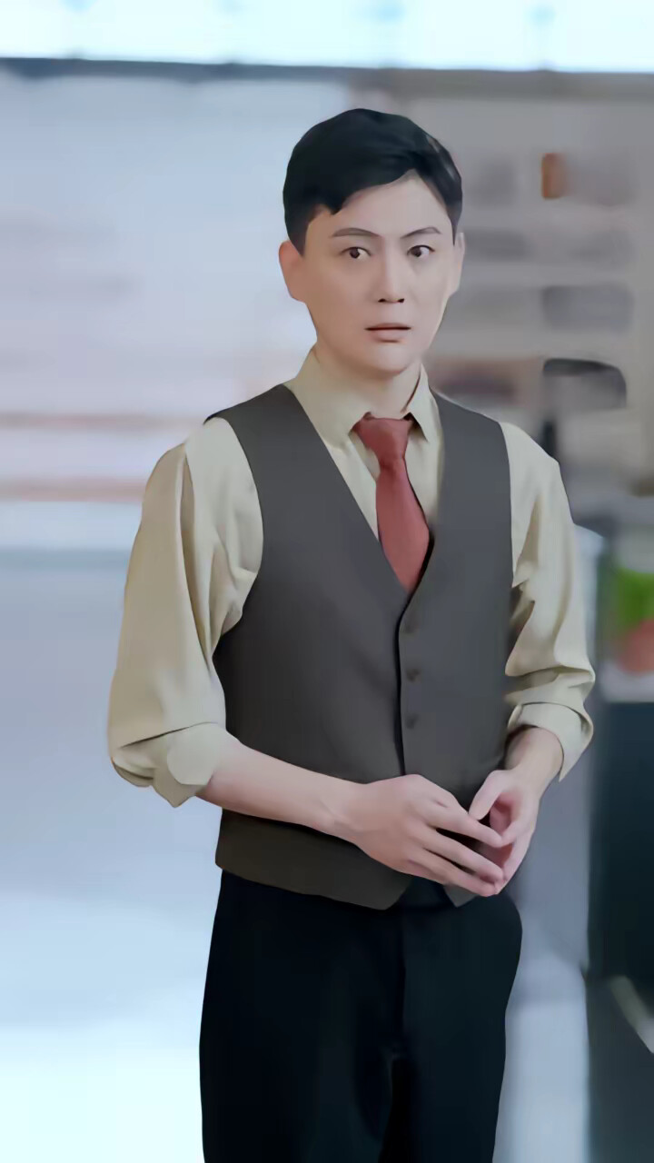 《新来的冰山男神竟是女CEO》剧照