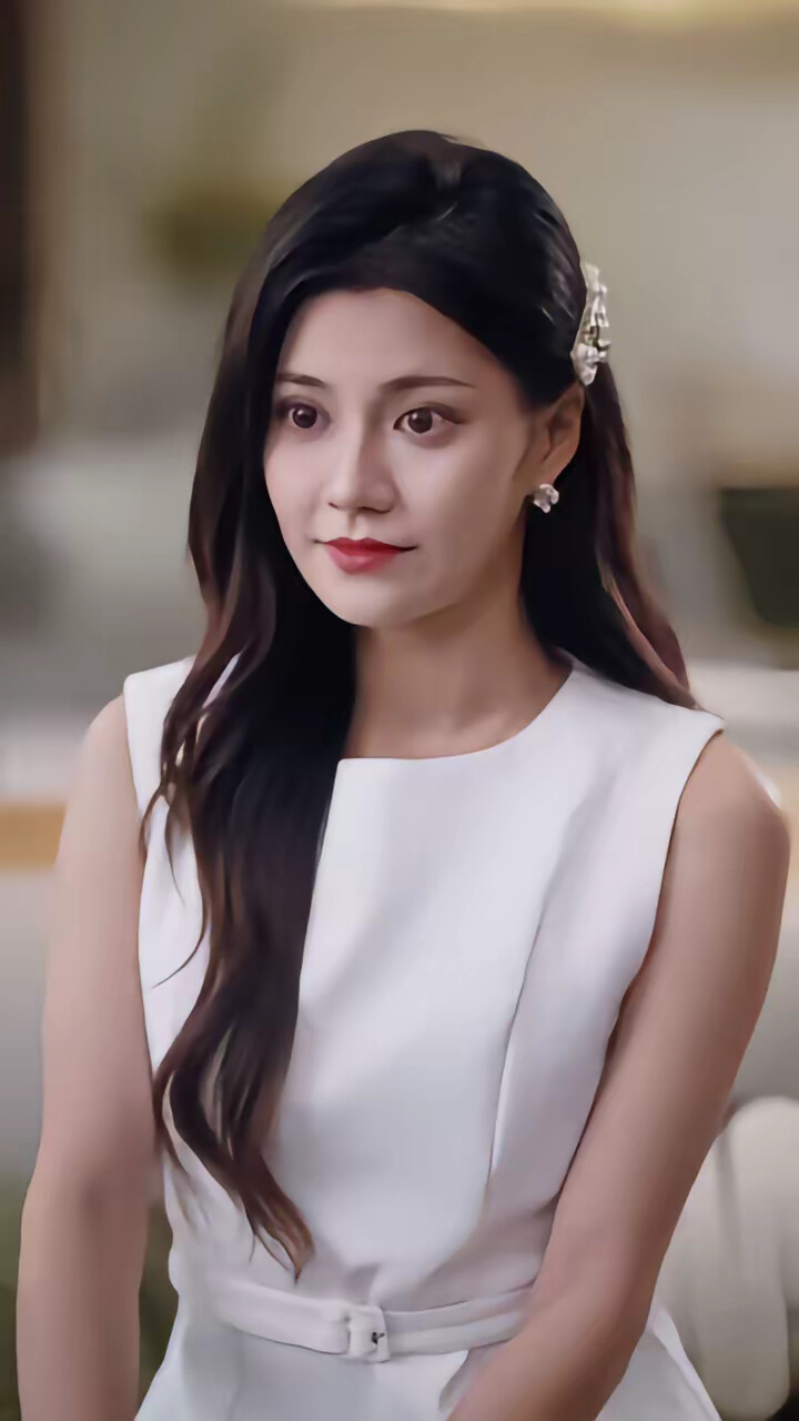 《分手后大小姐带着系统回来了》剧照