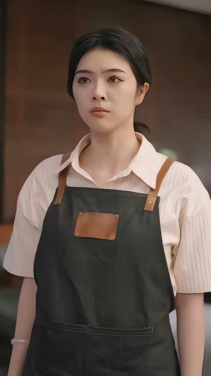 《予你微光》剧照