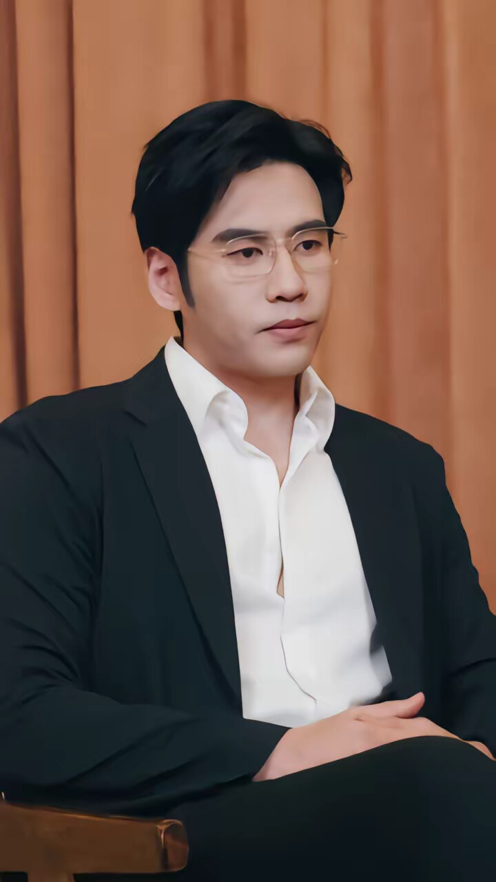 《厉总夫人总想逃》剧照