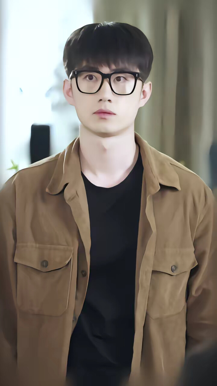 《天才少年定乾坤》剧照