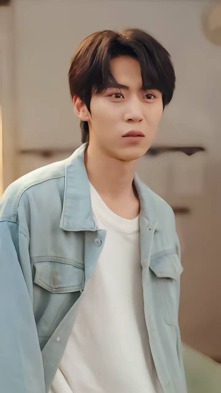 《姐姐，撩完就想跑》剧照