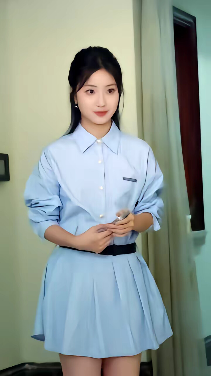 《他似青山》剧照