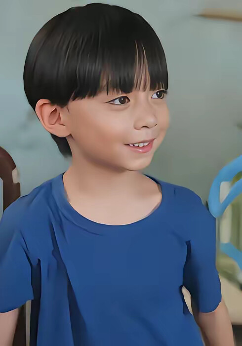 《我靠种地爆红全网》剧照