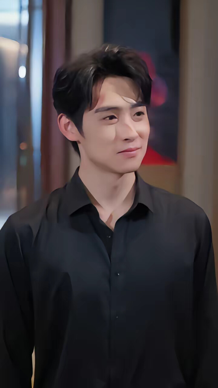 《女王归来输了全世界赢了你》剧照