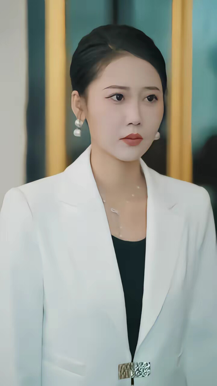 《我的绝色女总裁》剧照