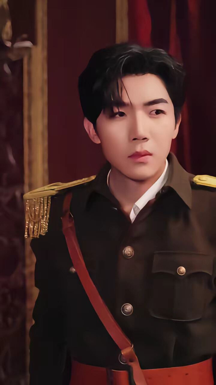 《被迫下堂，原来我是督军白月光》剧照