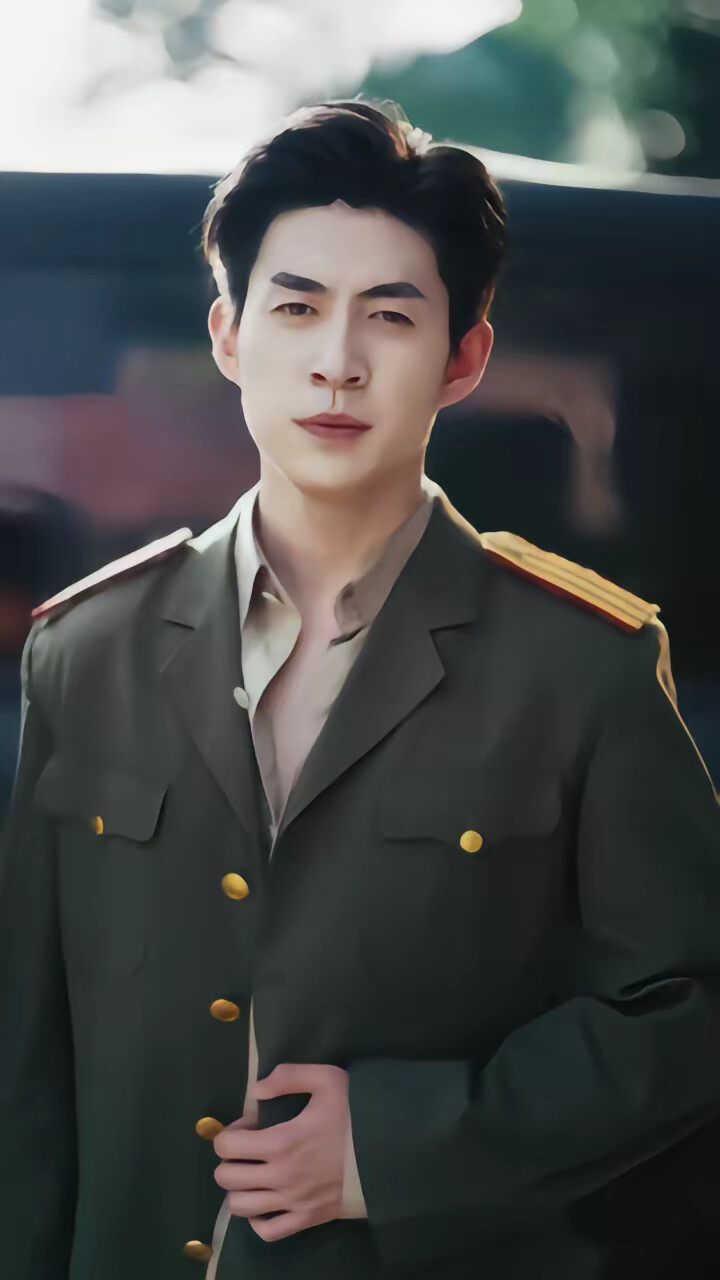 《八零：家属院来了个异域大美人》剧照