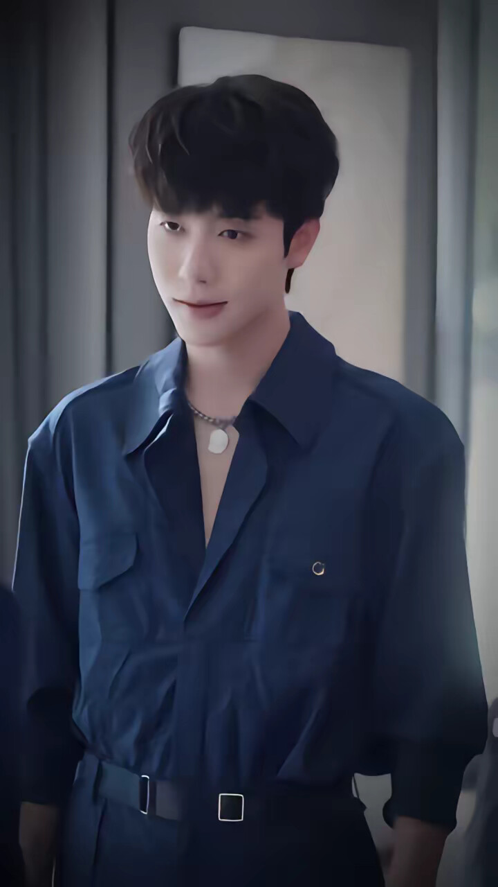 《契约绑定黑月光》剧照