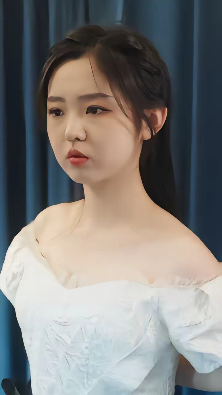 《引她入室成为掌中之物》剧照