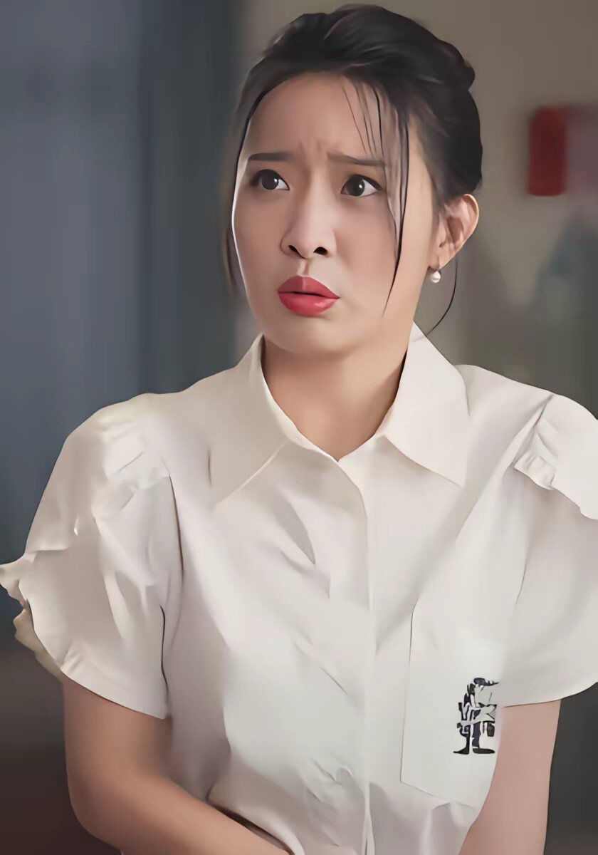 《千岁大人，你尾巴露出来啦》剧照