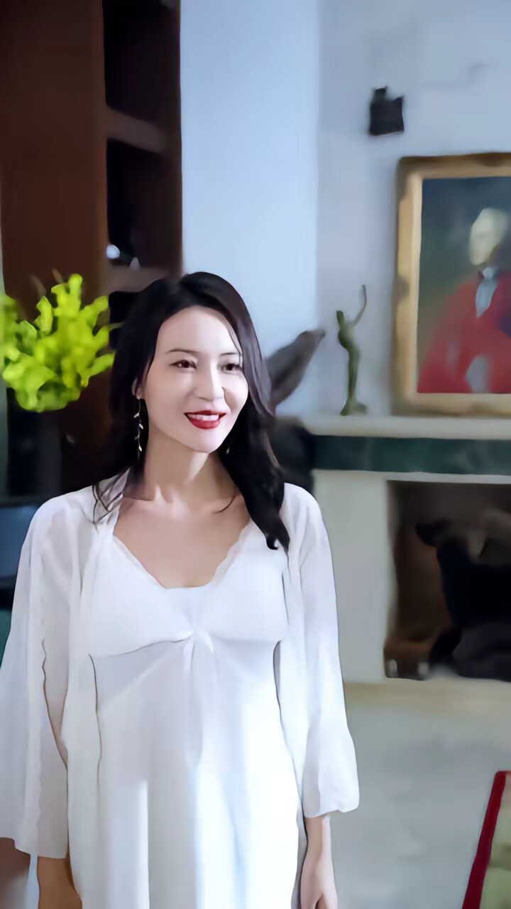 《苍苍白发对红妆》剧照