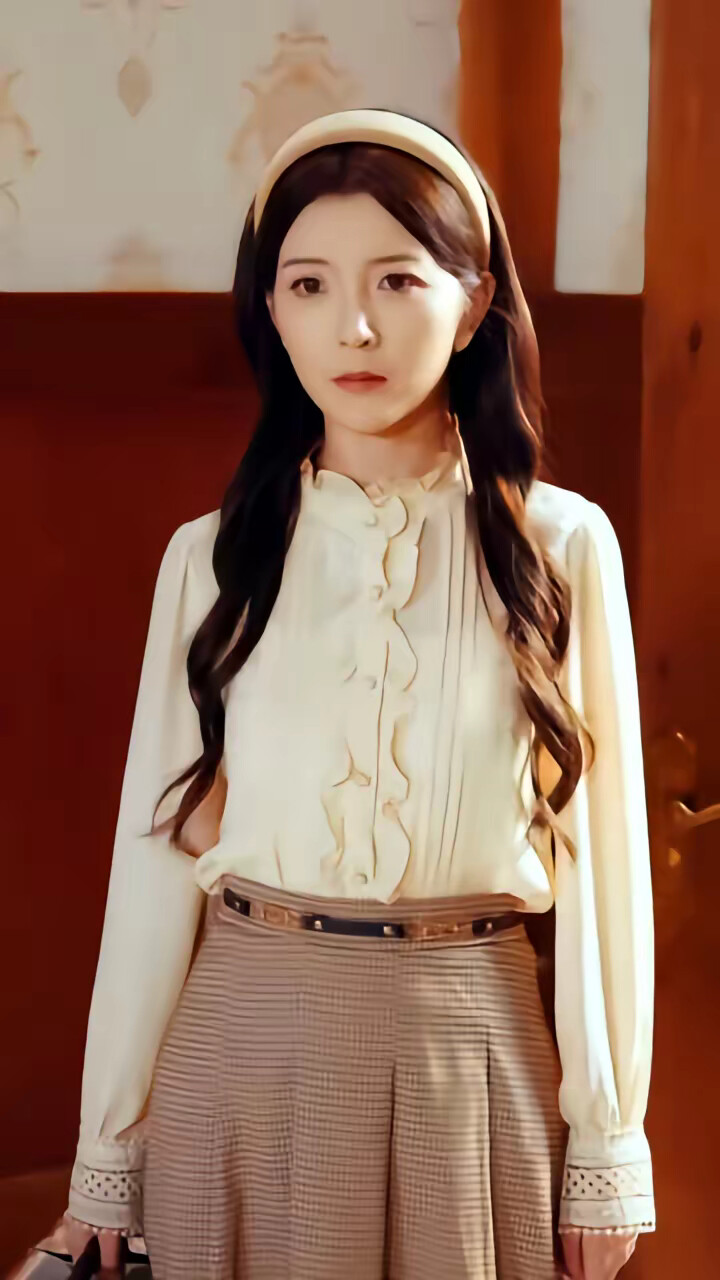 《六零随母改嫁，继兄全家宠上天》剧照