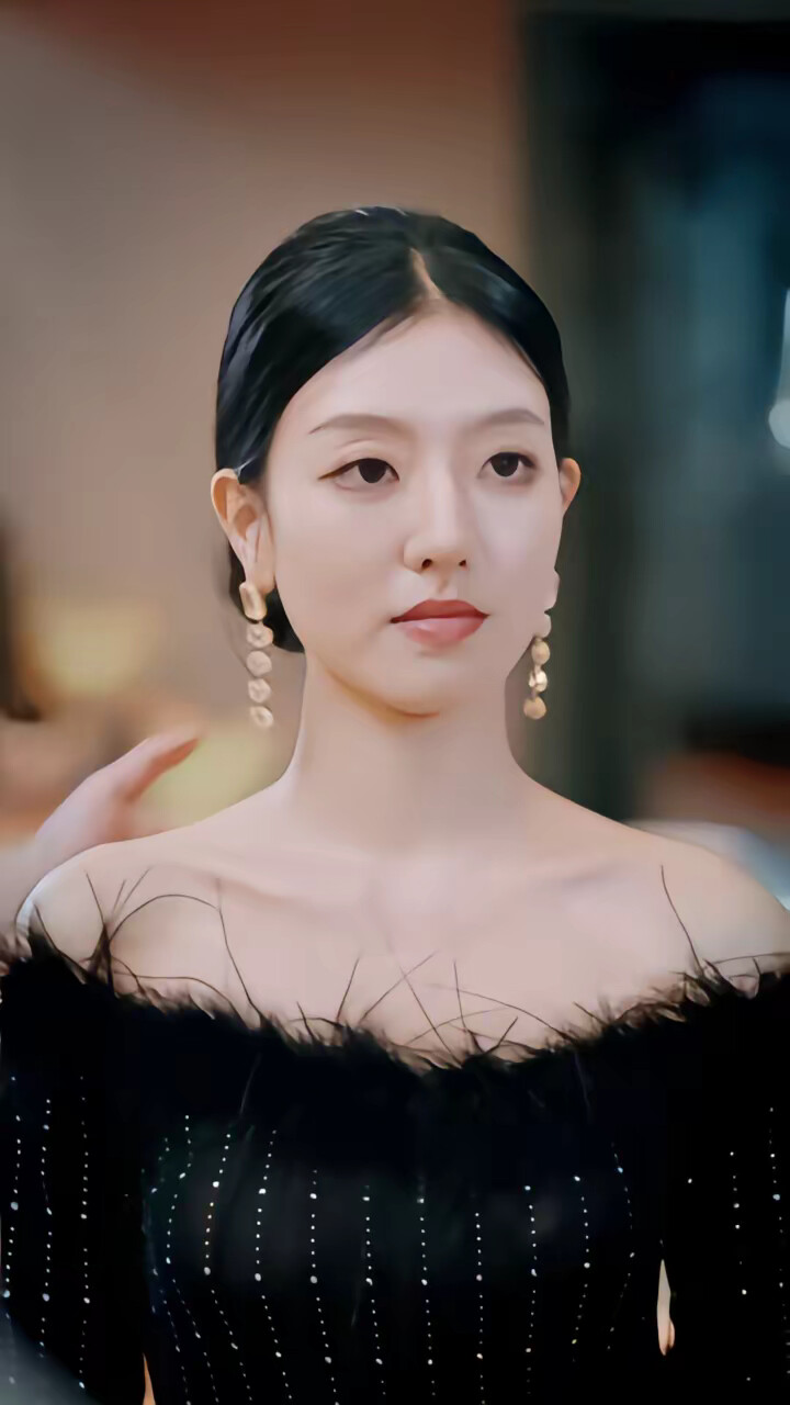 《农场：我用神画浇灌万亩仙田》剧照