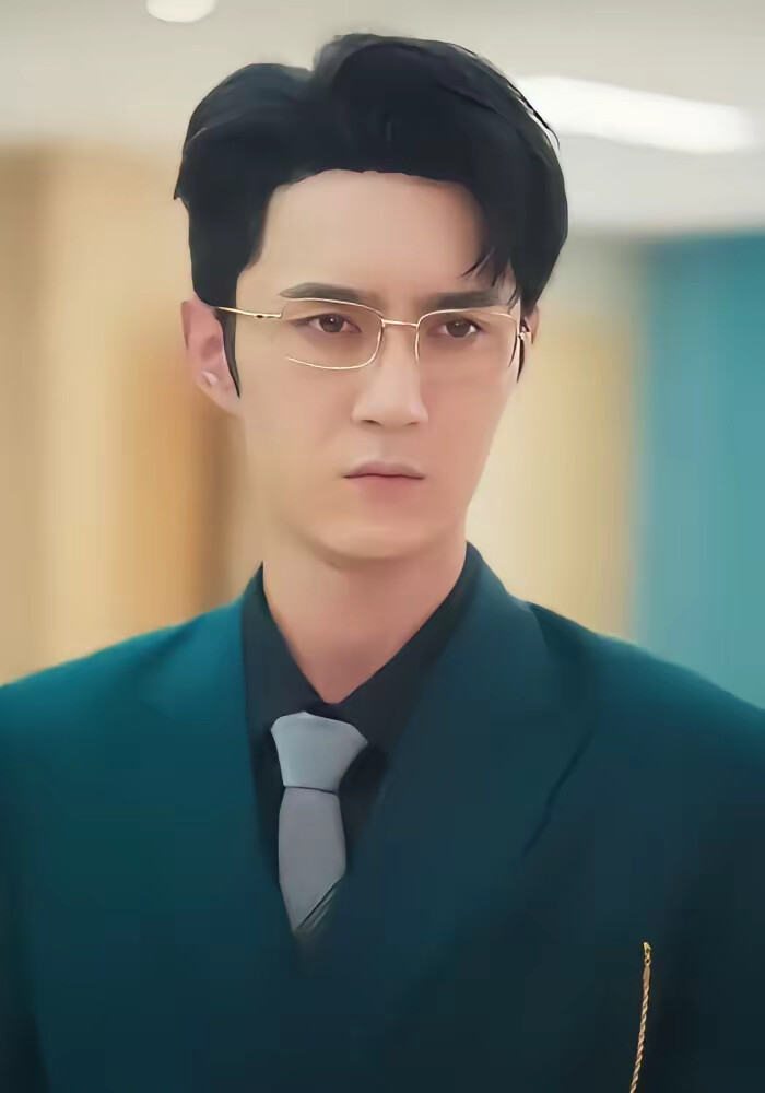 《千岁大人，你尾巴露出来啦》剧照