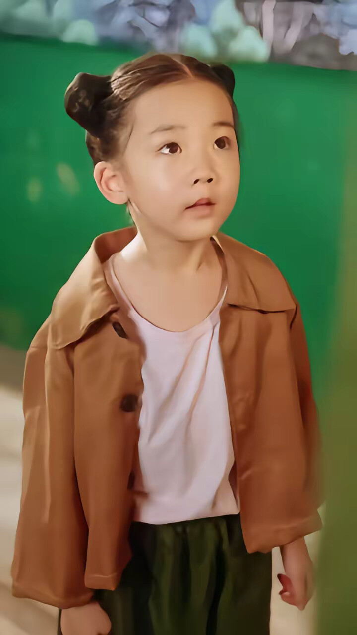 《七零福宝三岁半，能掐也会算》剧照