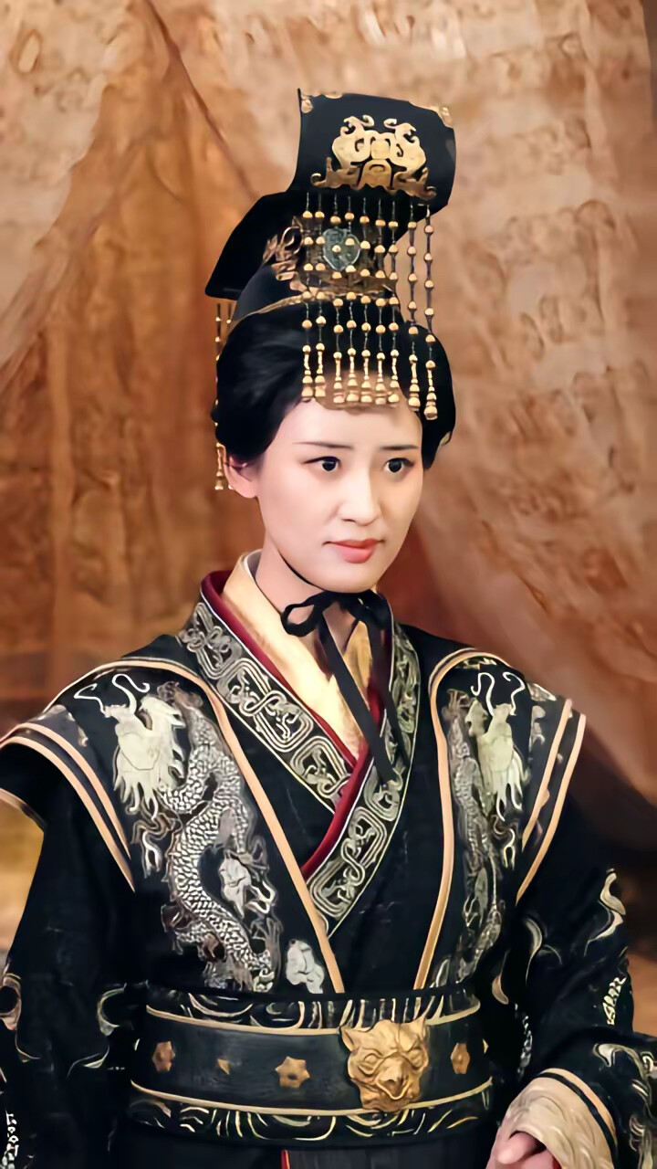 《忠臣？我不当啦》剧照