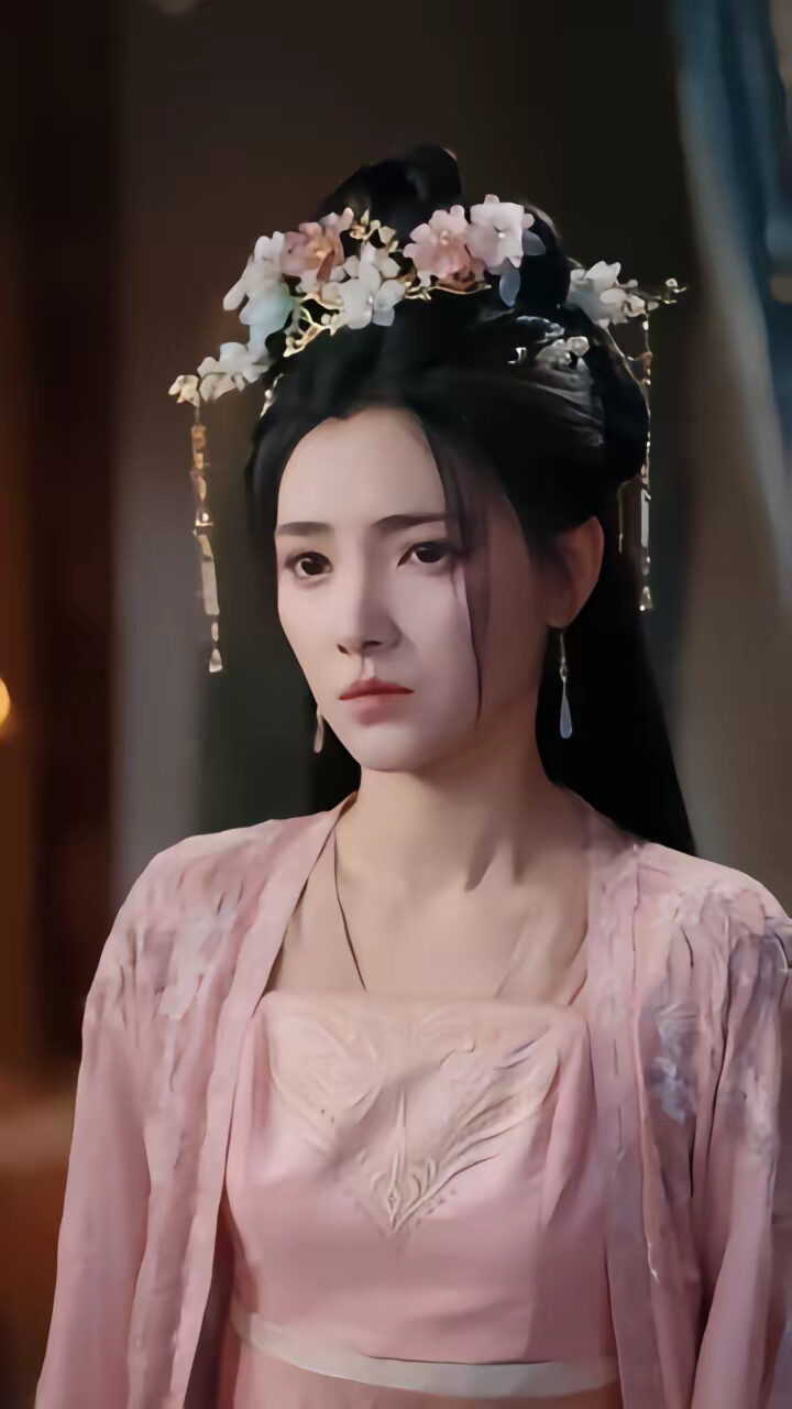 《和离后我成了皇帝心尖宝》剧照