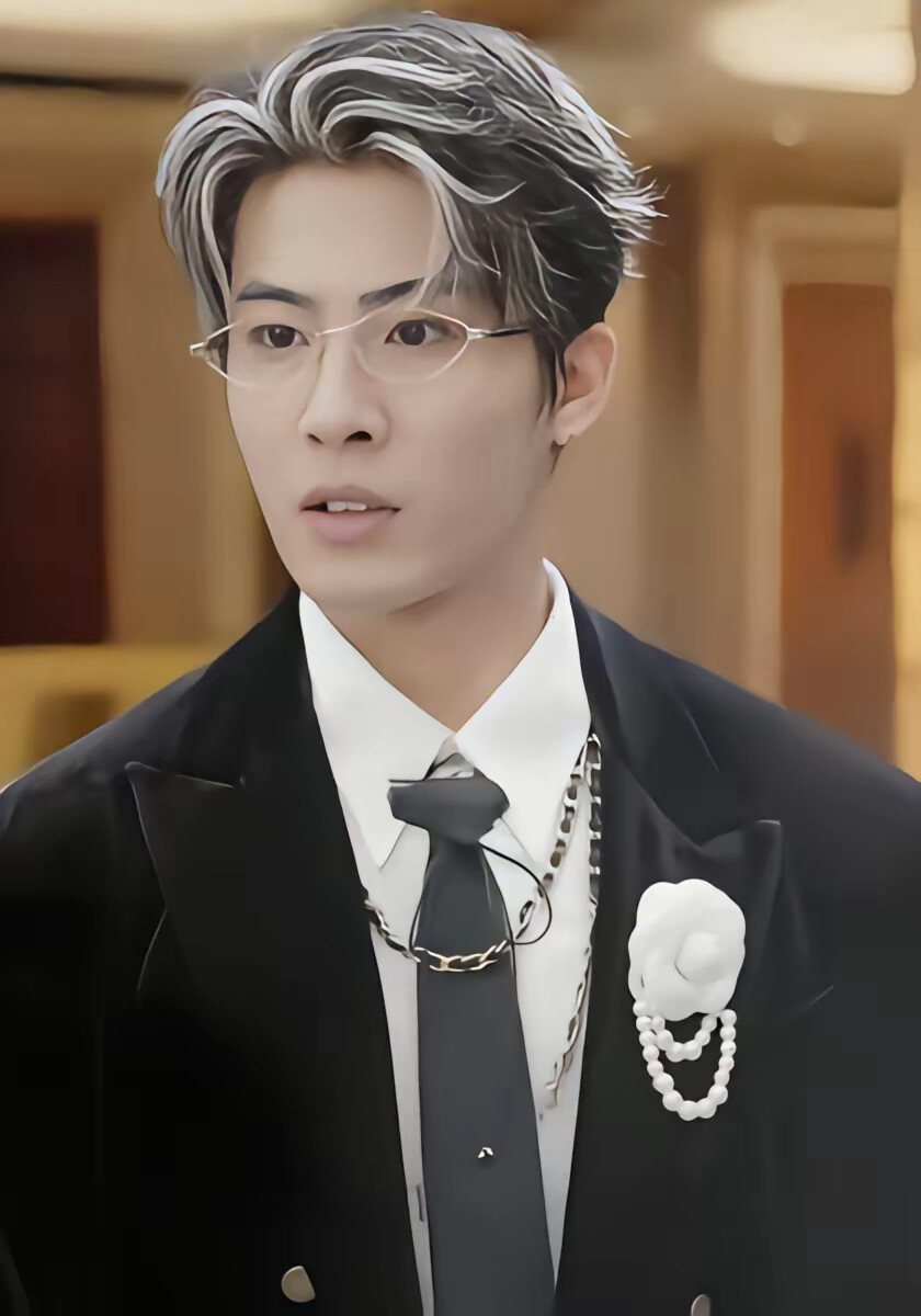 《她本薄情》剧照