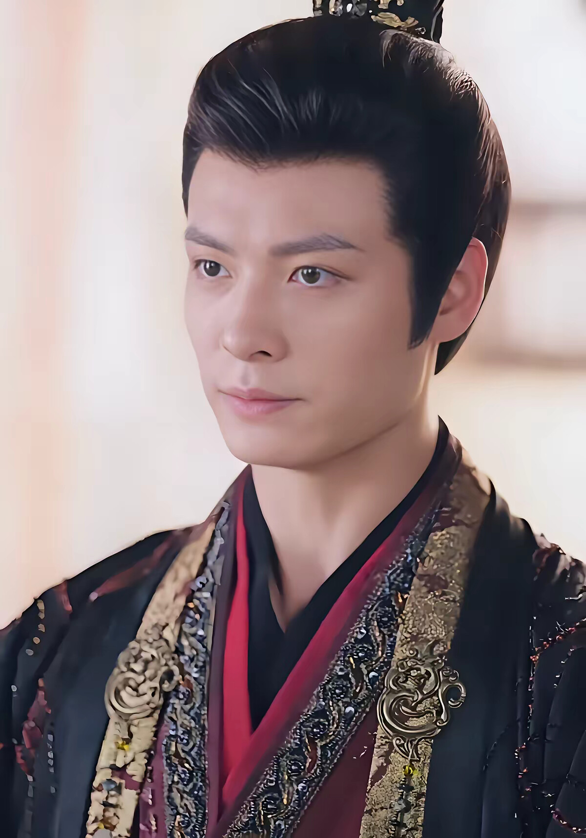 《开局三十二岁，重生收编全府》剧照