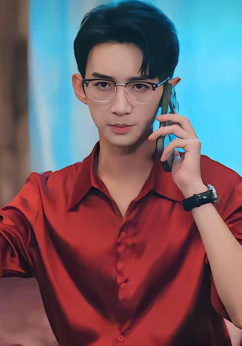 《反派崽崽重生夫，穿书后妈苟住了》剧照