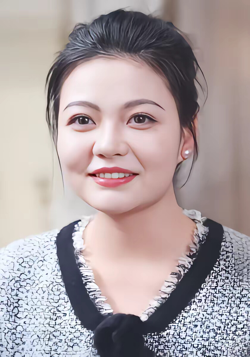 《她于星光》剧照