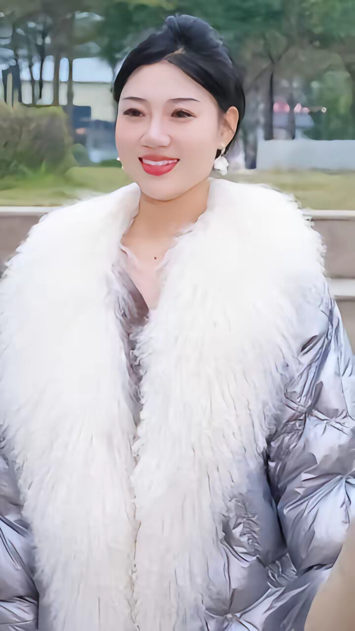 《玉佩为契故人相逢》剧照