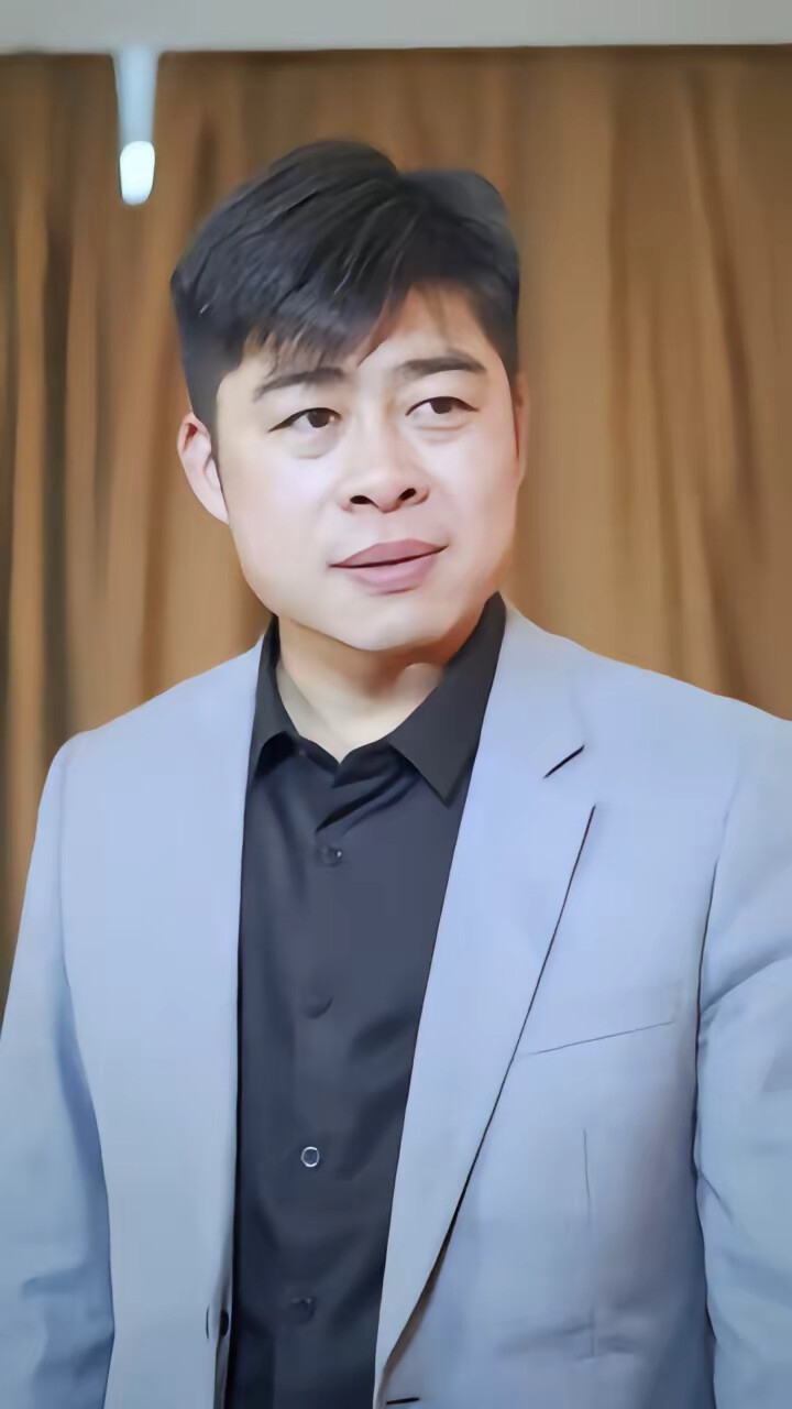 《为她而来》剧照