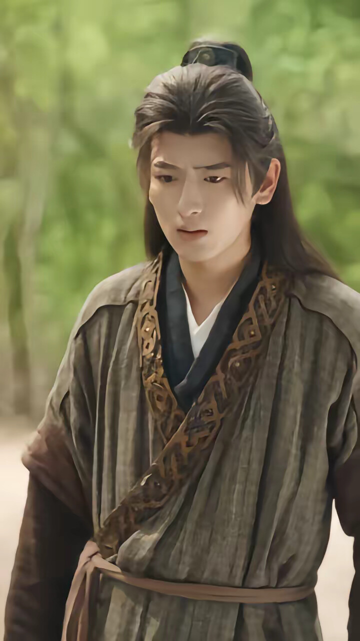 《好运旺荒年，乌鸦宝宝带继娘吃肉》剧照