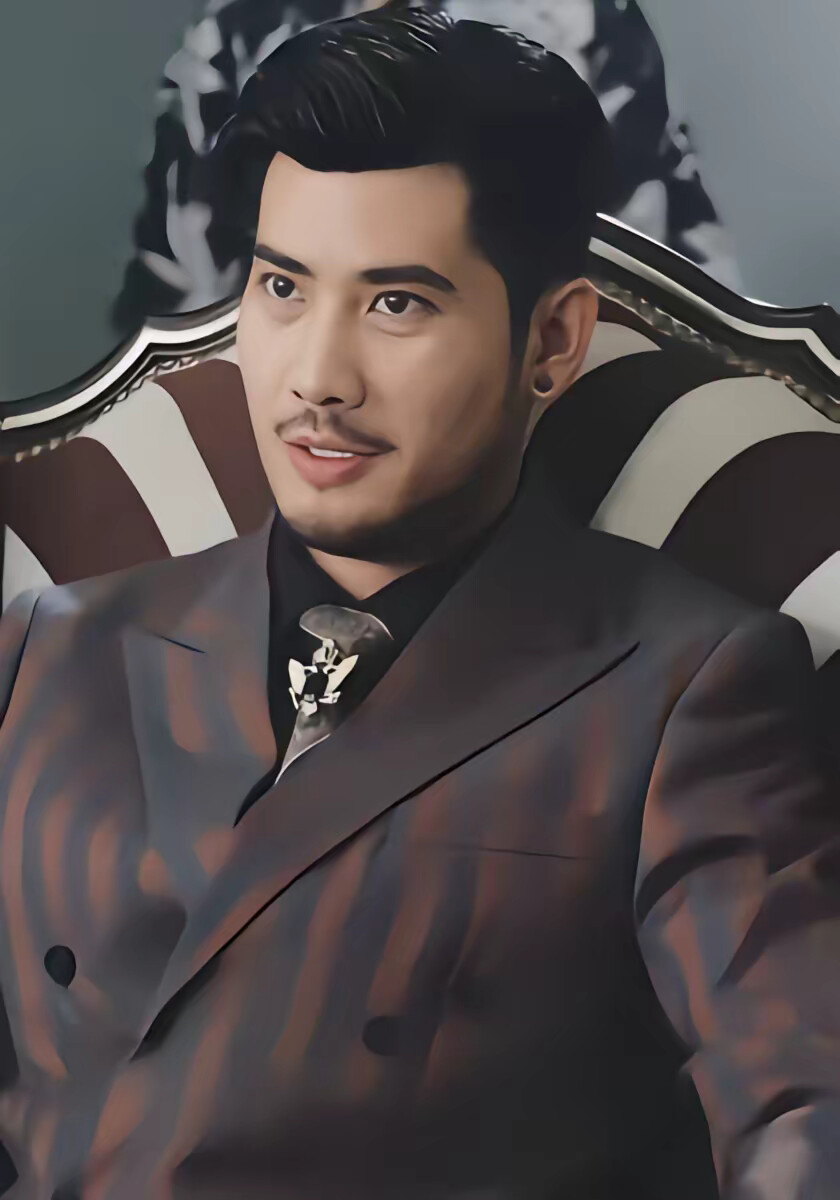 《巅峰之上》剧照