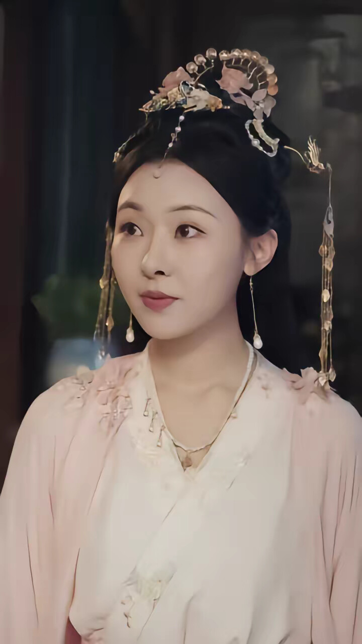 《幼崽读心，穿越娘亲是大佬》剧照