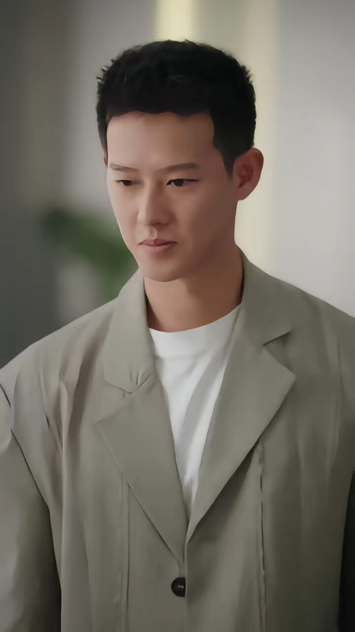 《灵泉觉醒，我变全村财神爷》剧照