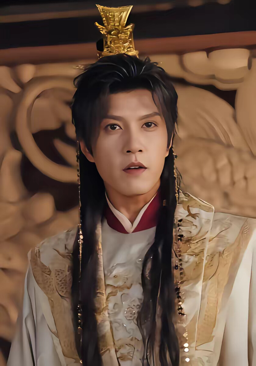 《错付韶华凤归去》剧照