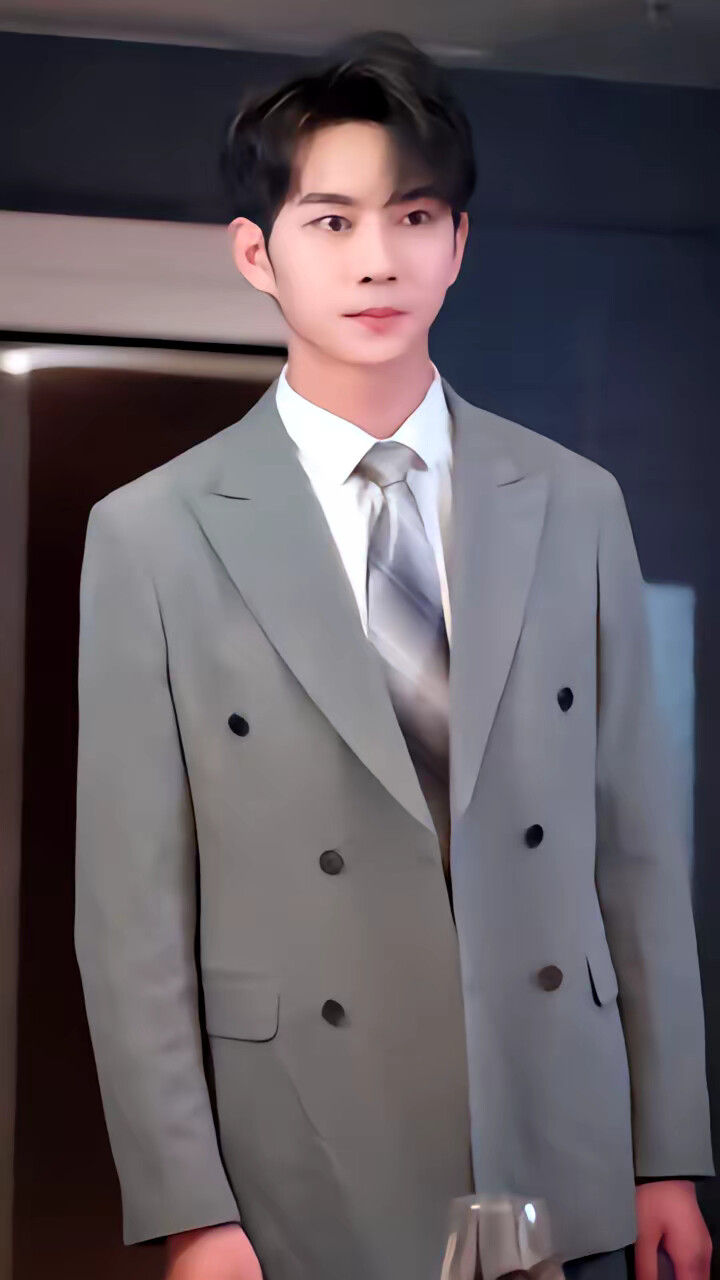 《野火烧尽芳草时》剧照