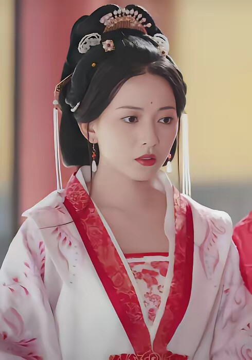 《郡主又美又飒，短命世子日日求娶》剧照