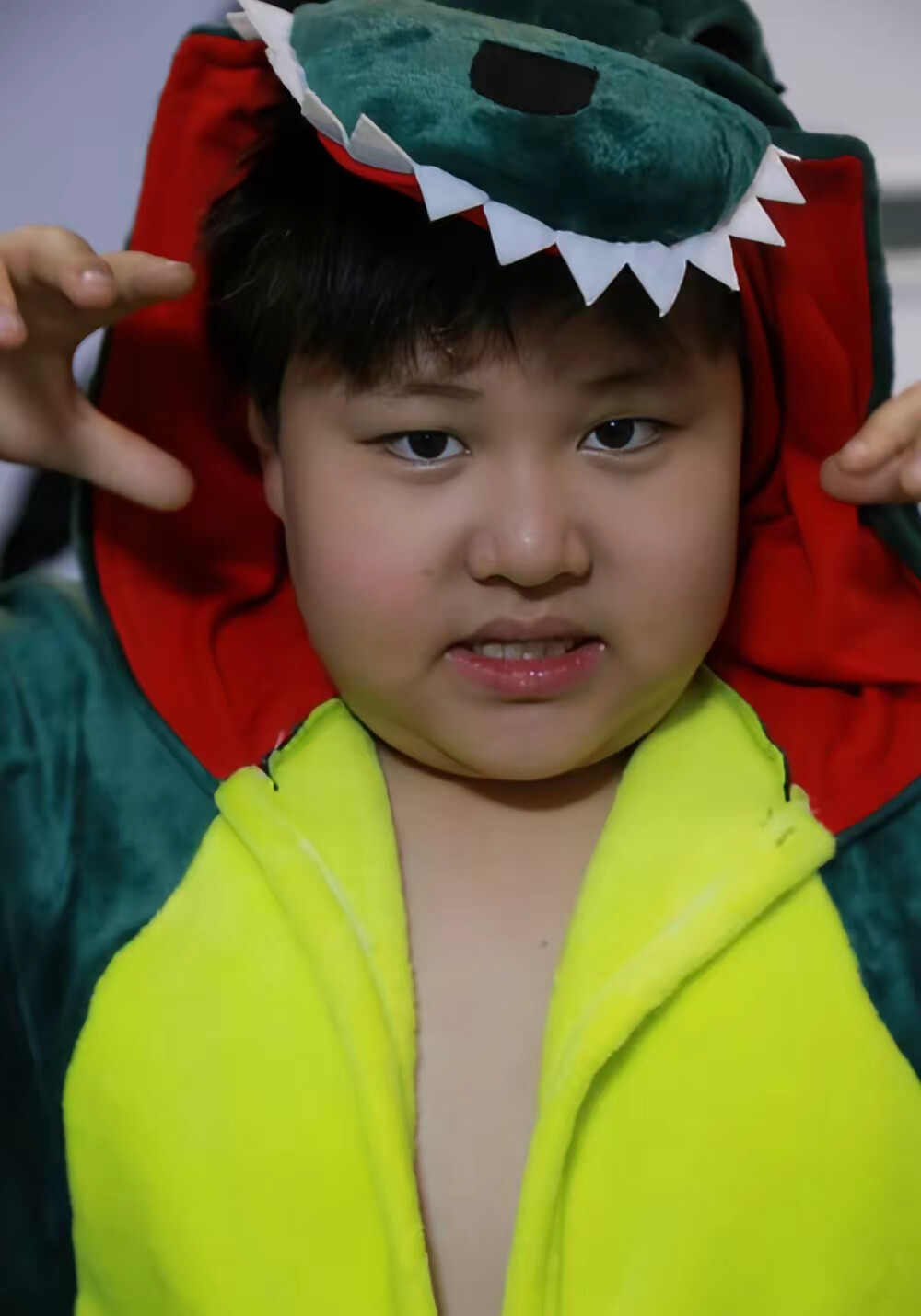 《家有活宝团》剧照