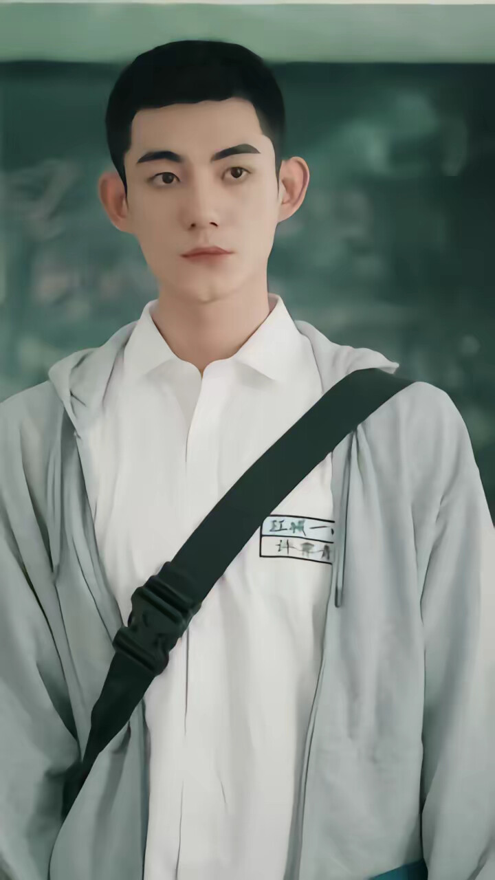 《野狗吻月亮》剧照