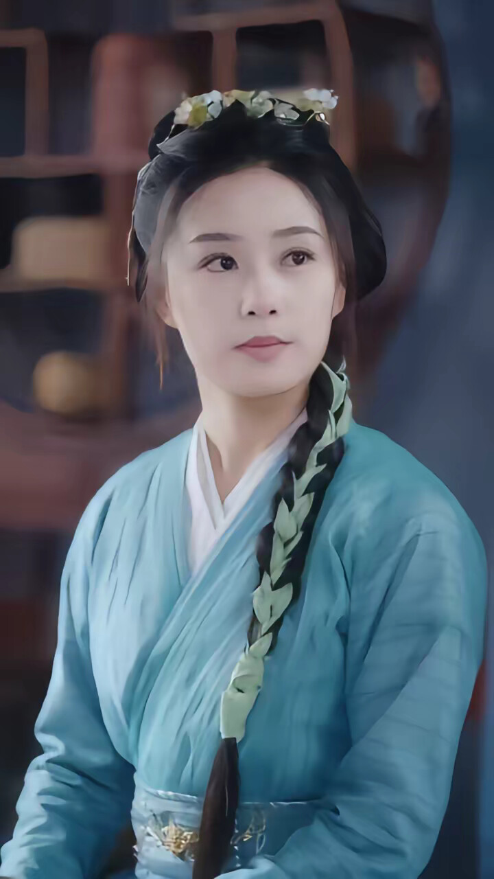 《穿成反派权臣的恶毒妻》剧照