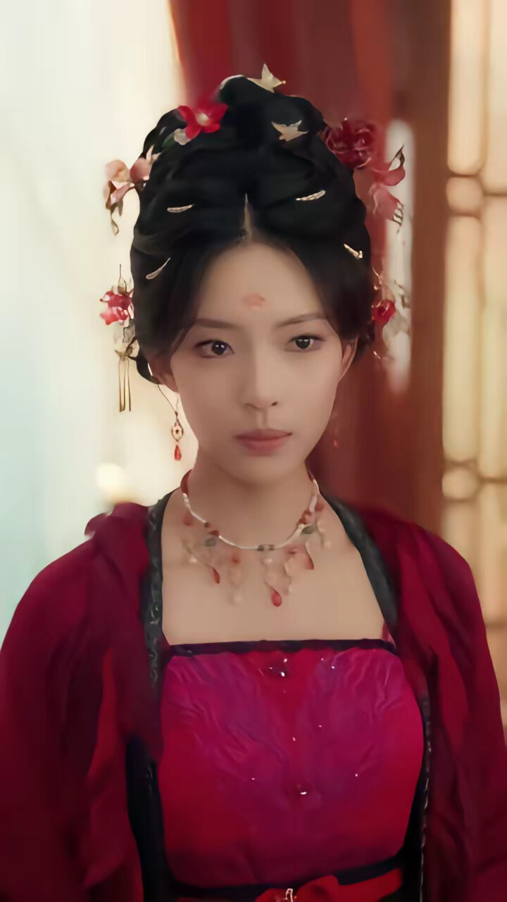 《香骨未应春雪妒》剧照