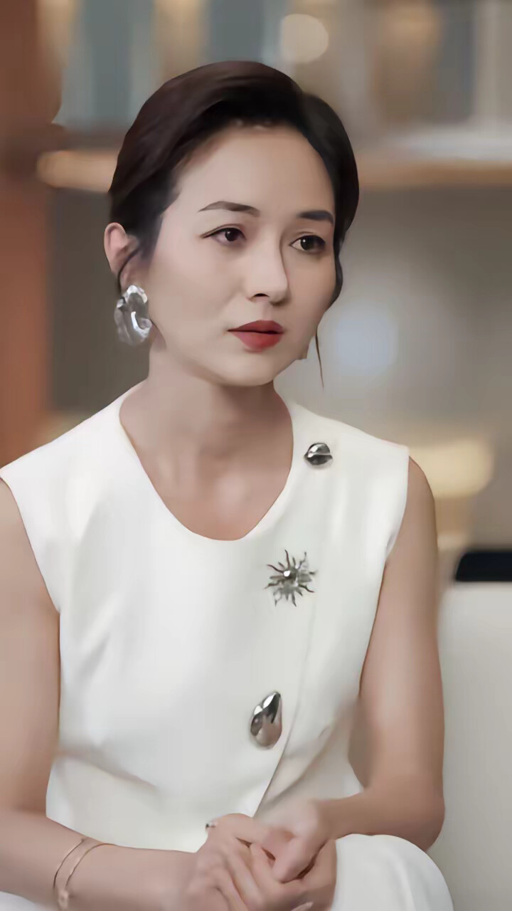 《何必卑微换无情》剧照