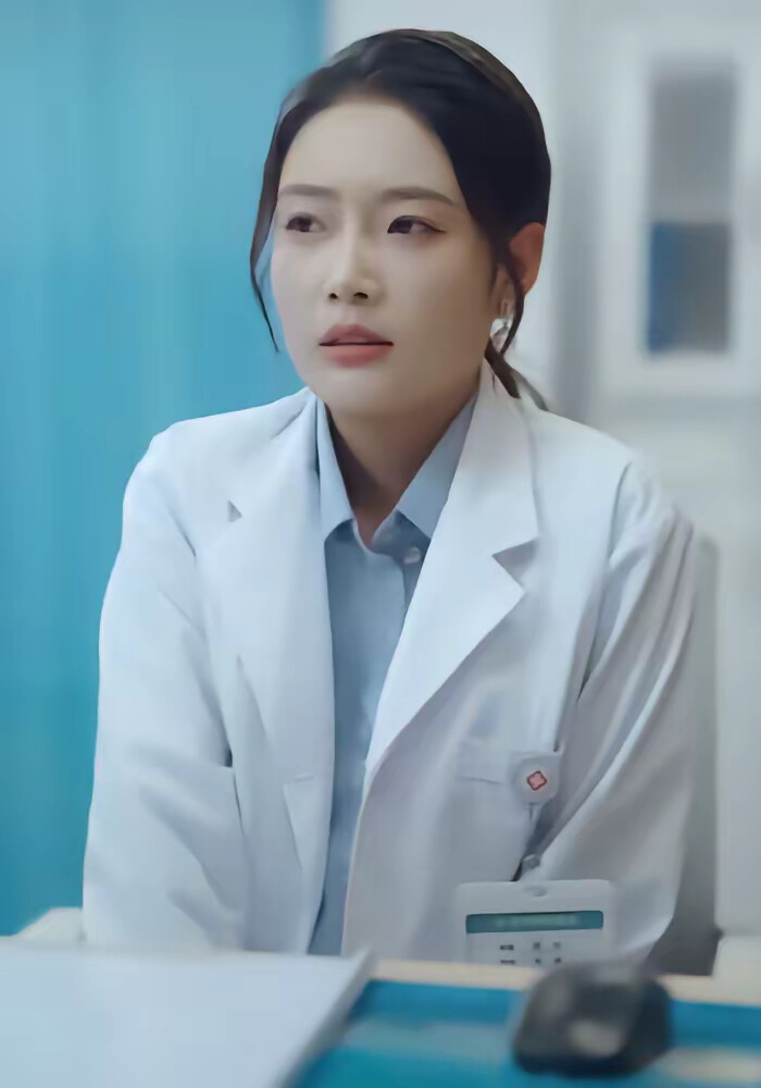 《白蔷薇以身入局》剧照