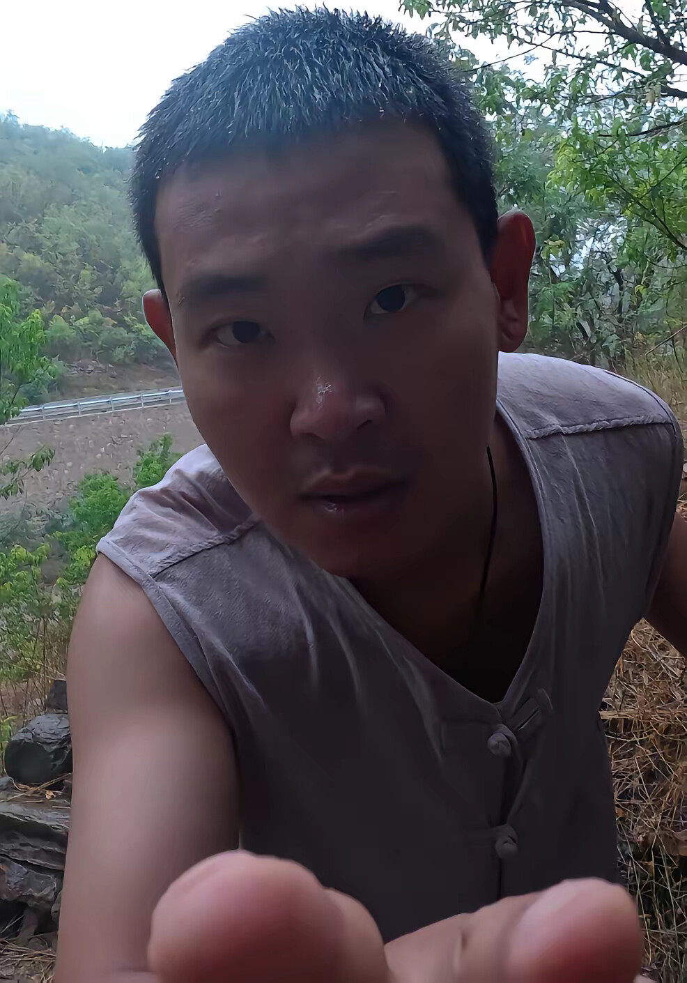 《夜半哭井》剧照