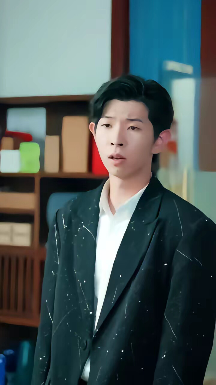 《茶山侗月照少年》剧照